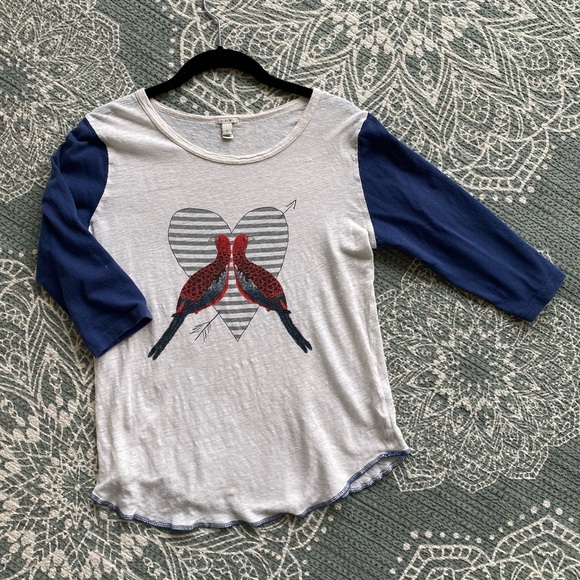 Love bird tee - Picture 1 of 2